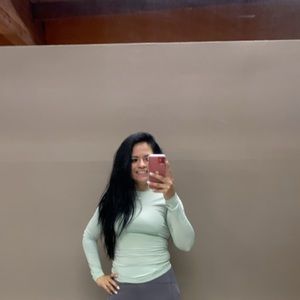 Meet your Posher, Areli